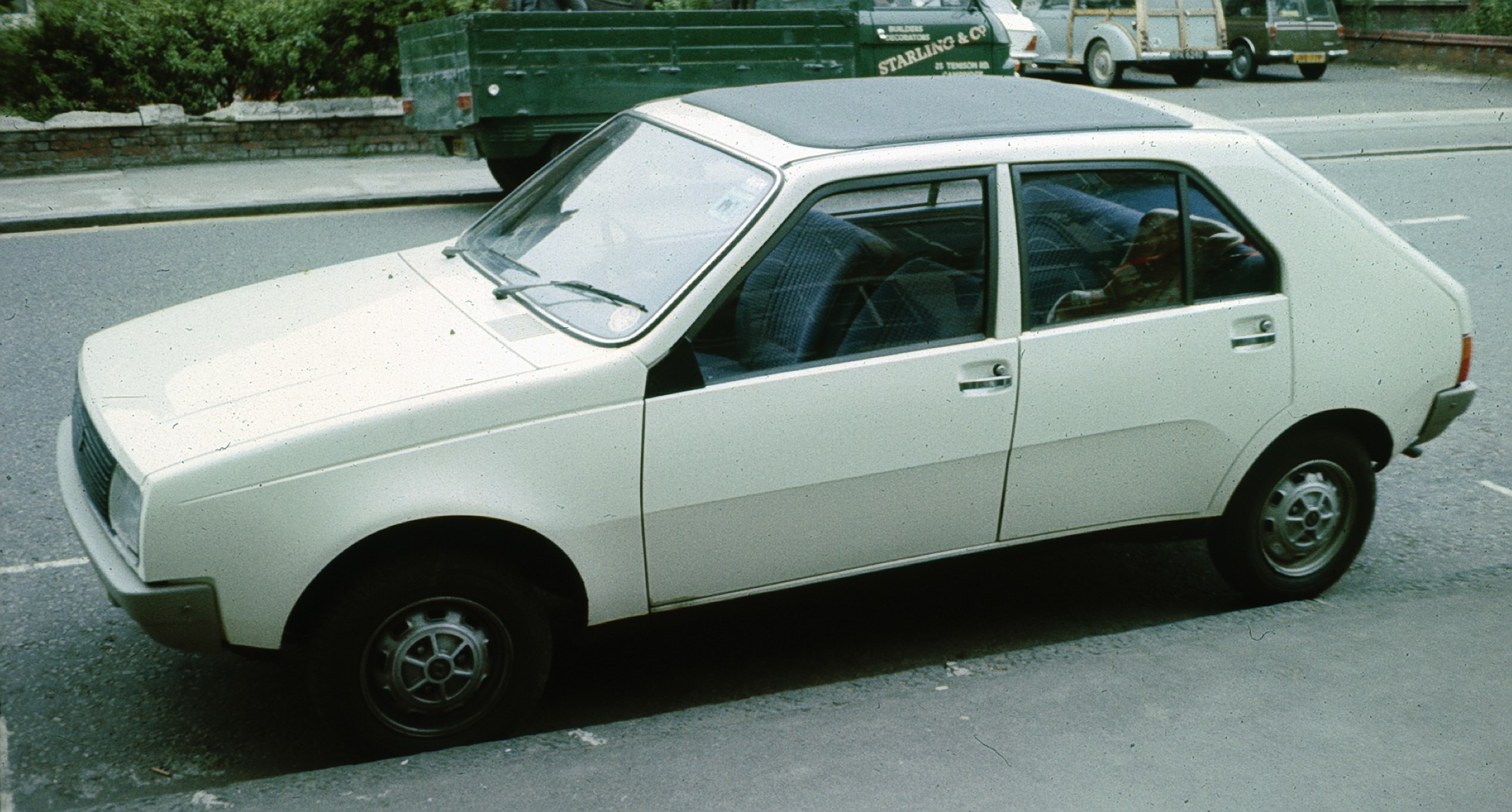 Renault 14