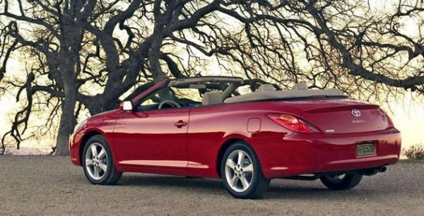 Toyota Camry convertible: 3 фото