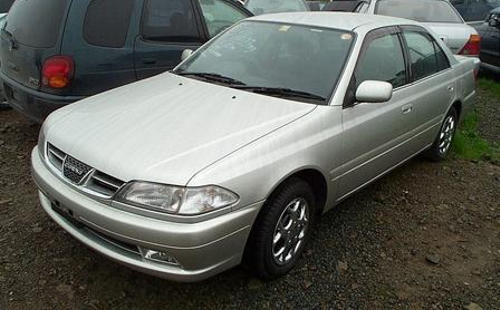 Toyota Carina: 10 фото