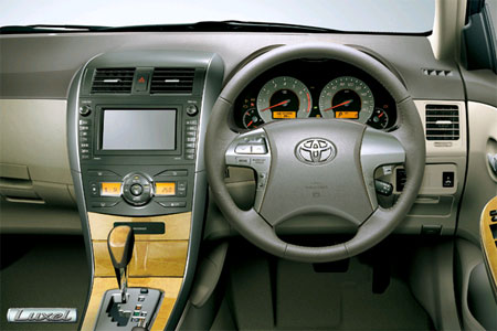 Toyota Corolla Axio: 5 фото